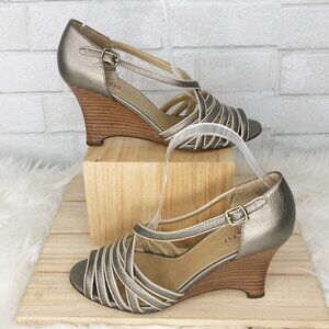 Nine West Yams Silver Metallic Stacked Wedge Open Toe Leather Sandal Size 7M